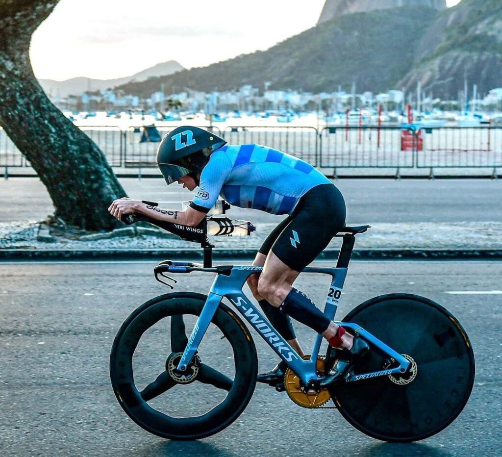 @luciano_taccone-se-llevo-el-primer-lugar-en-el-Ironman-70.3-Rio-de-Janeiro-2025-en-3-31-24-🔥-A.jpg