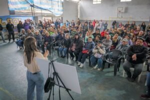 EL MUNICIPIO DE QUILMES CONSTRUIRÁ 15 NUEVAS CUADRAS DE PAVIMENTOS EN EL BARRIO EL SOL DE SAN FRANCISCO SOLANO CON FONDOS 100% PROPIOS 4