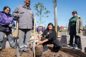 EL MUNICIPIO DE QUILMES ERRADICÓ UN BASURAL HISTÓRICO Y LO CONVIRTIÓ EN UN NUEVO ESPACIO PÚBLICO PARA LAS Y LOS VECINOS DE EZPELETA OESTE 2