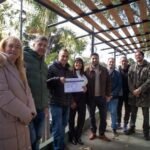 EL-MUNICIPIO-ENTREGO-EL-CERTIFICADO-DE-HABILITACION-AL-LOCAL-GASTRONOMICO-RIO-HAUS-CLUB-DE-LA-RIBERA-1.jpg