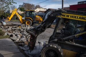 EL MUNICIPIO INTENSIFICA EL PLAN DE BACHEO EN HORMIGÓN EN DISTINTOS PUNTOS DEL DISTRITO 1