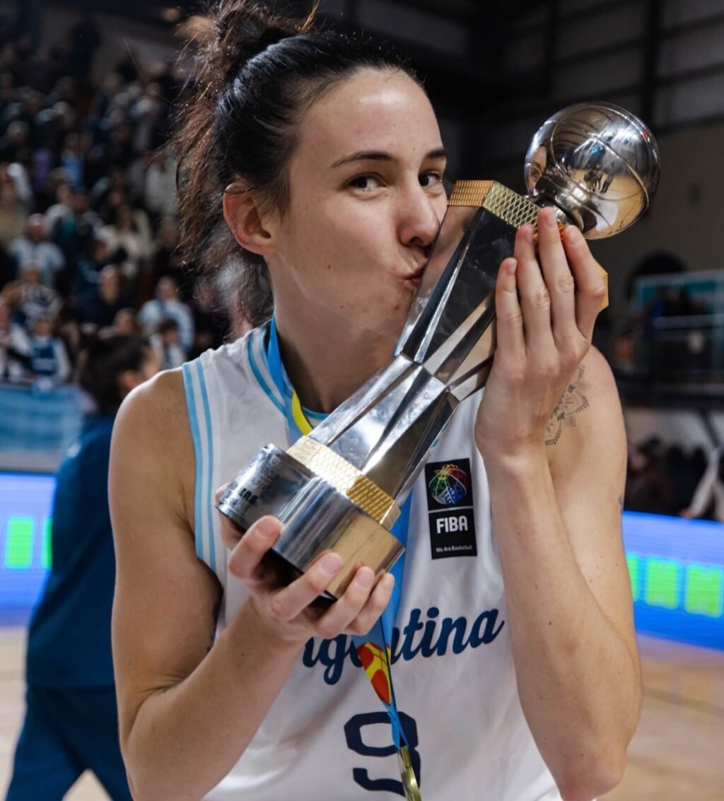 Julieta Mungo es 𝐂𝐀𝐌𝐏𝐄𝐎𝐍𝐀 del Sudamericano🏆🇦🇷Argentina consigue su cuarto título tras