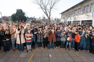 MAYRA Y EVA MIERI INAUGURARON LA OBRA DE AMPLIACIÓN DE LA EEST Nº 1 6