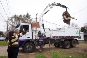 NUEVO OPERATIVO DEL PROGRAMA “-RESIDUOS +COMUNIDAD” EN QUILMES OESTE 2