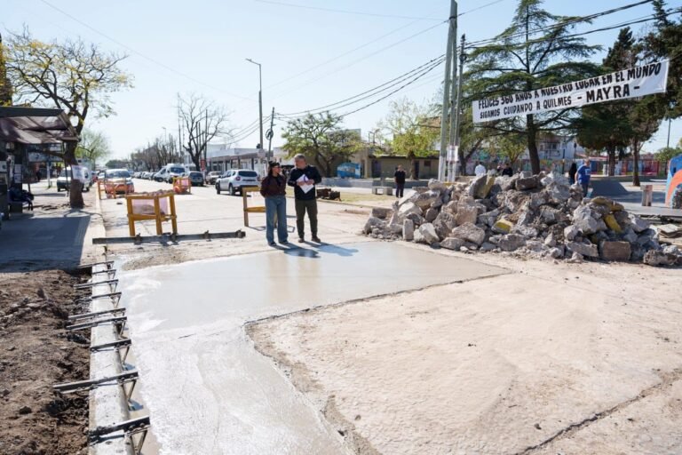 TRABAJOS DE REPARACIÓN DE CALZADA EN AVENIDA 844 EN EL MARCO DEL PLAN MUNICIPAL DE BACHEO 2025-2027 3